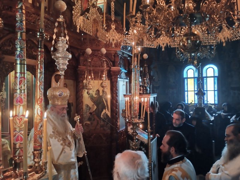 Χειροτονία πρεσβυτέρου από τον Μητροπολίτη Δράμας